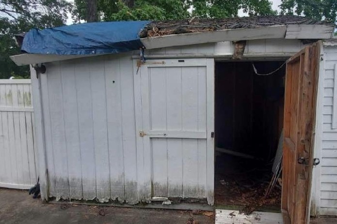 Rotten Shed